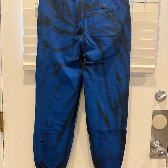 PAPER PLANES
RIDE OR DYE FRENCH TERRY JOGGER - GALAXY BLUE - Picture 4 of 6